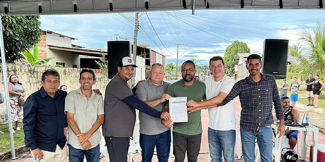 Roberto Duarte destina R$ 5 milhões para infraestrutura em Feijó e participa de assinatura de ordem de serviço