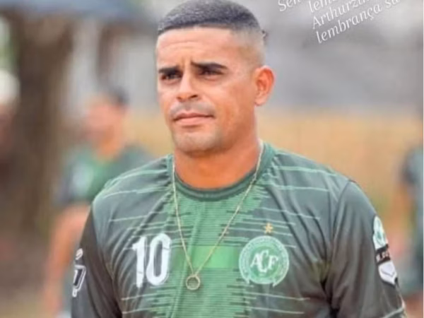 Corpo de jogador de futsal é encontrado no rio Tarauacá após naufrágio de embarcação