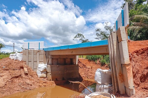 Prefeitura entrega Ponte do Caipora e garante mais mobilidade à população