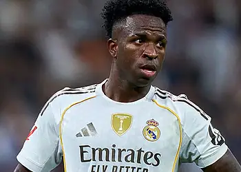 LaLiga condena insultos racistas contra Vini Jr. em eliminação do Real 15 Foto: Diego Souto/Getty Images