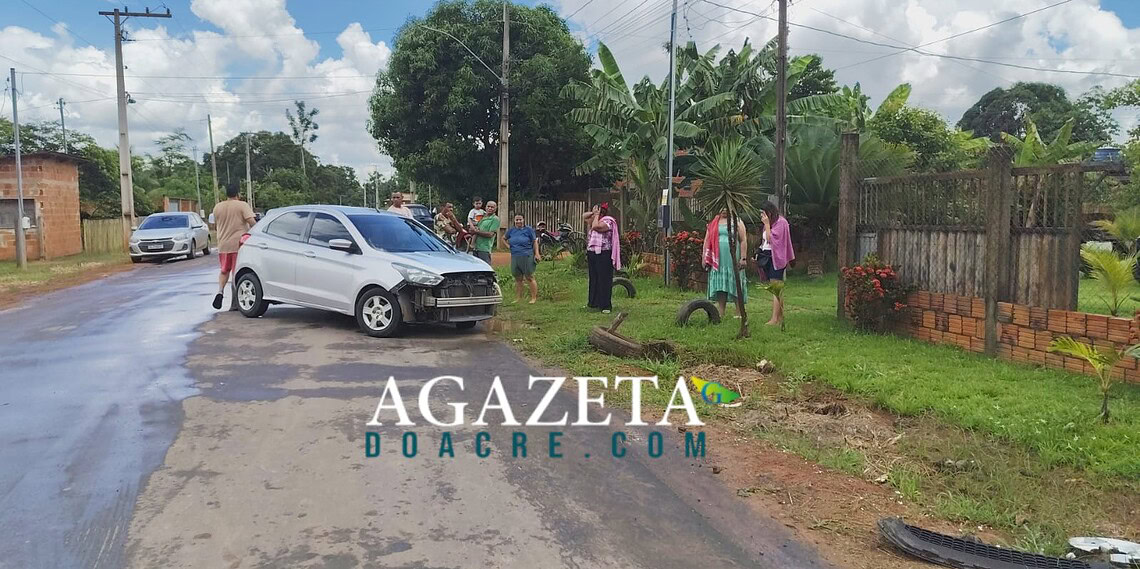 Colisão entre carro e motocicleta deixa jovem ferido no Polo Benfica, em Rio Branco