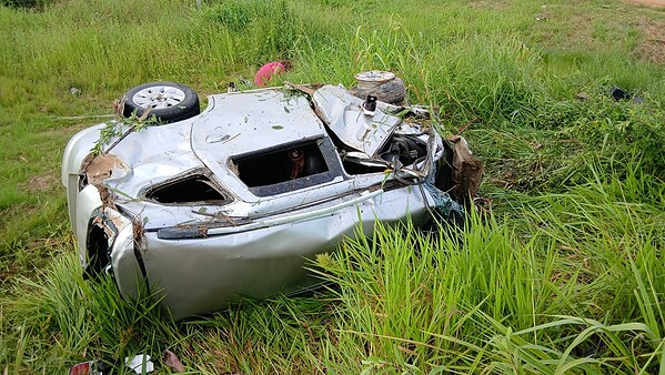Grave acidente na BR-364 deixa um morto e dois feridos no Acre