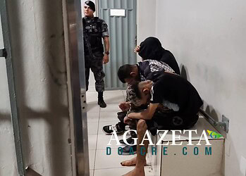 Quatro homens são presos com arma durante blitz no bairro Santa Inês, em Rio Branco