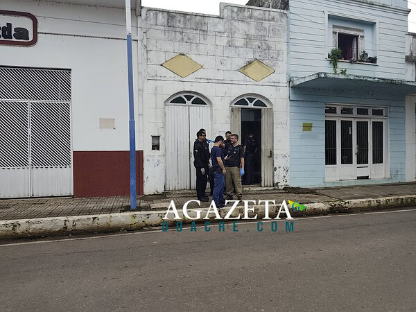 Depósitos clandestinos com medicamentos e kits de hemodiálise são encontrados em Rio Branco