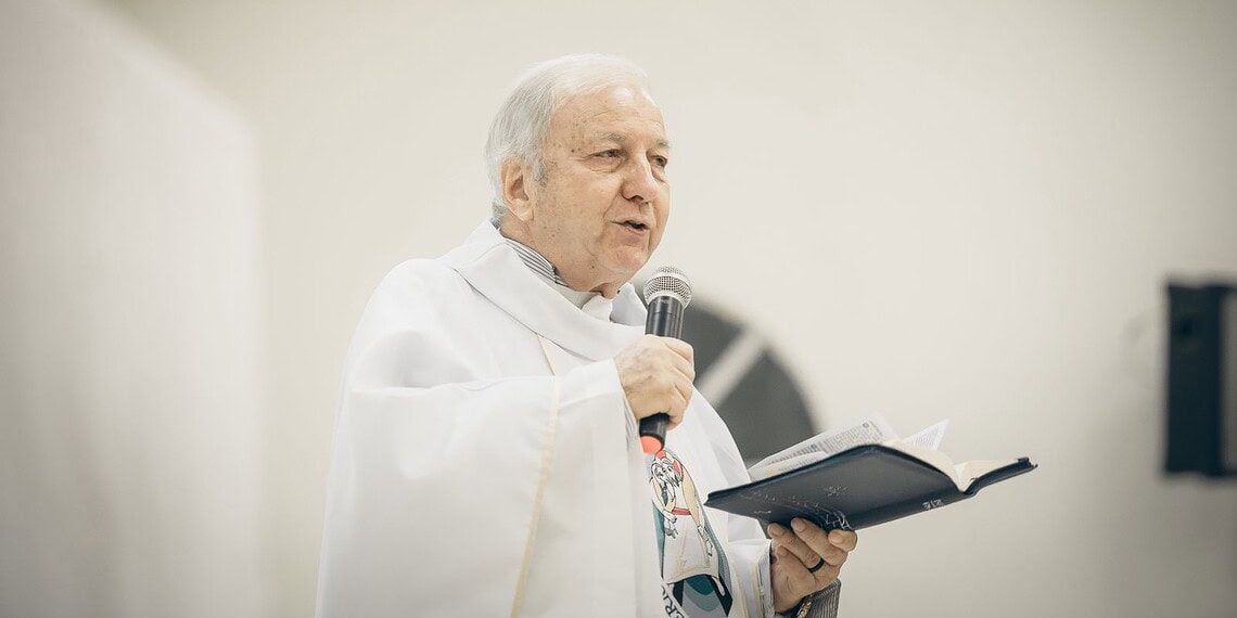 Padre Massimo Lombardi (Foto: Pedro Martins)