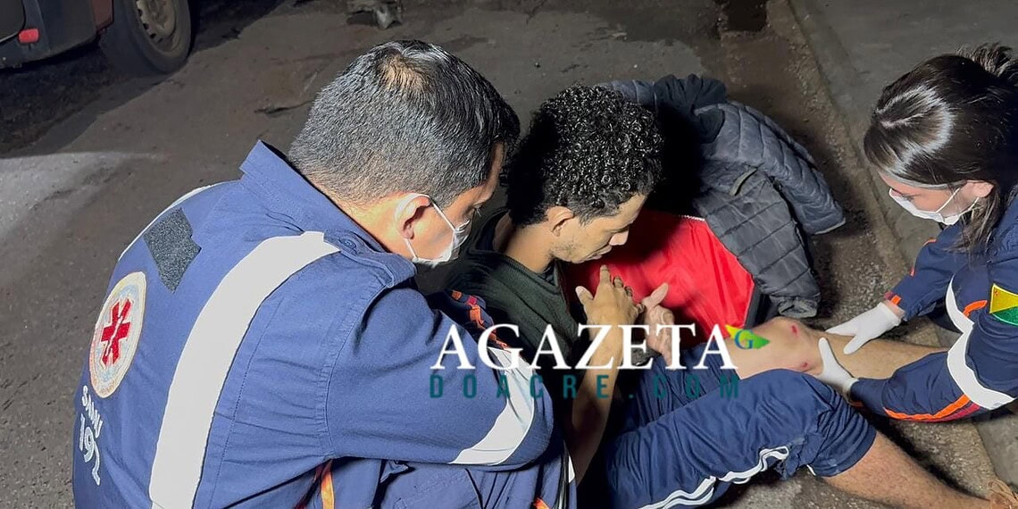 Motociclista se distrai durante entrega e provoca colisão frontal em Rio Branco