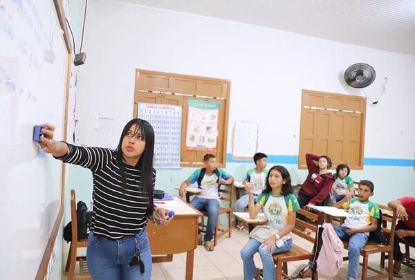 Mais de 700 professores aprovados em concurso da Educação são nomeados no Acre; veja nomes