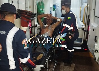 Homem é esfaqueado no calçadão do Novo Mercado Velho, em Rio Branco 3 Homem é esfaqueado no calçadão do Novo Mercado Velho, em Rio Branco