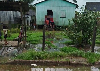 Mulher é encontrada morta dentro de residência em cidade no Acre 2 Mulher é encontrada morta dentro de residência em cidade no Acre