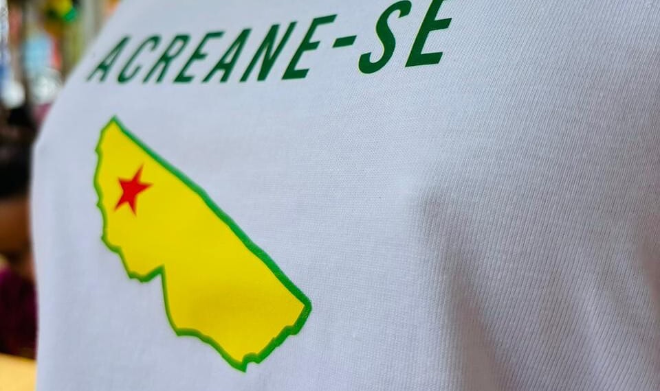 Acreanidade: Feira de Economia Criativa segue com programação cultural e sabores regionais na Praça dos Povos da Floresta