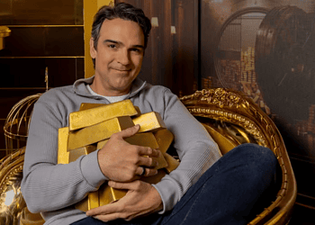 Casa do 'BBB 26' terá conceito de 'sonhos e devaneios'; FOTOS 1 Tadeu Schmidt no “BBB 26” — Foto: Globo/ Fábio Rocha