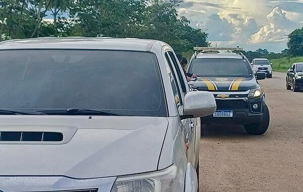 Transporte clandestino vira alvo de operações e resulta em quatro flagrantes no Acre