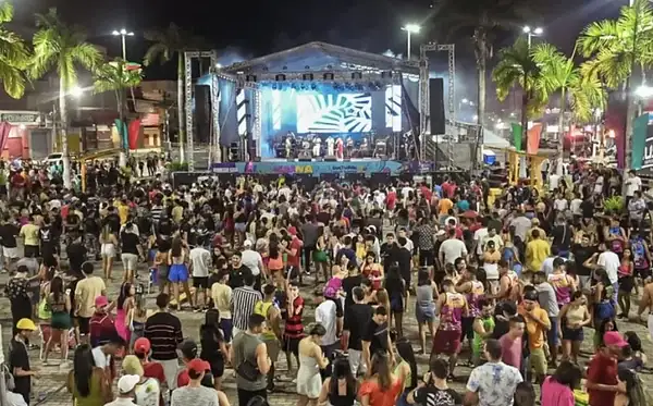 Carnaval 2026 de Cruzeiro do Sul terá quatro dias de festa, mudança de horário e incentivo aos blocos