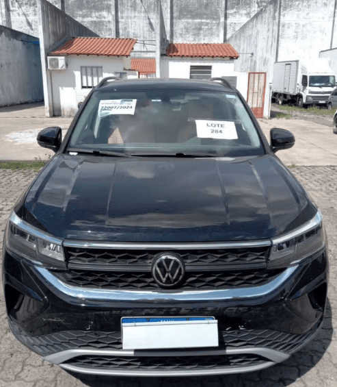 Novo leilão da Receita tem iPhone 15 por R$ 1,3 mil e Volkswagen Taos por R$ 80 mil; veja como participar 1 Foto: Reprodução