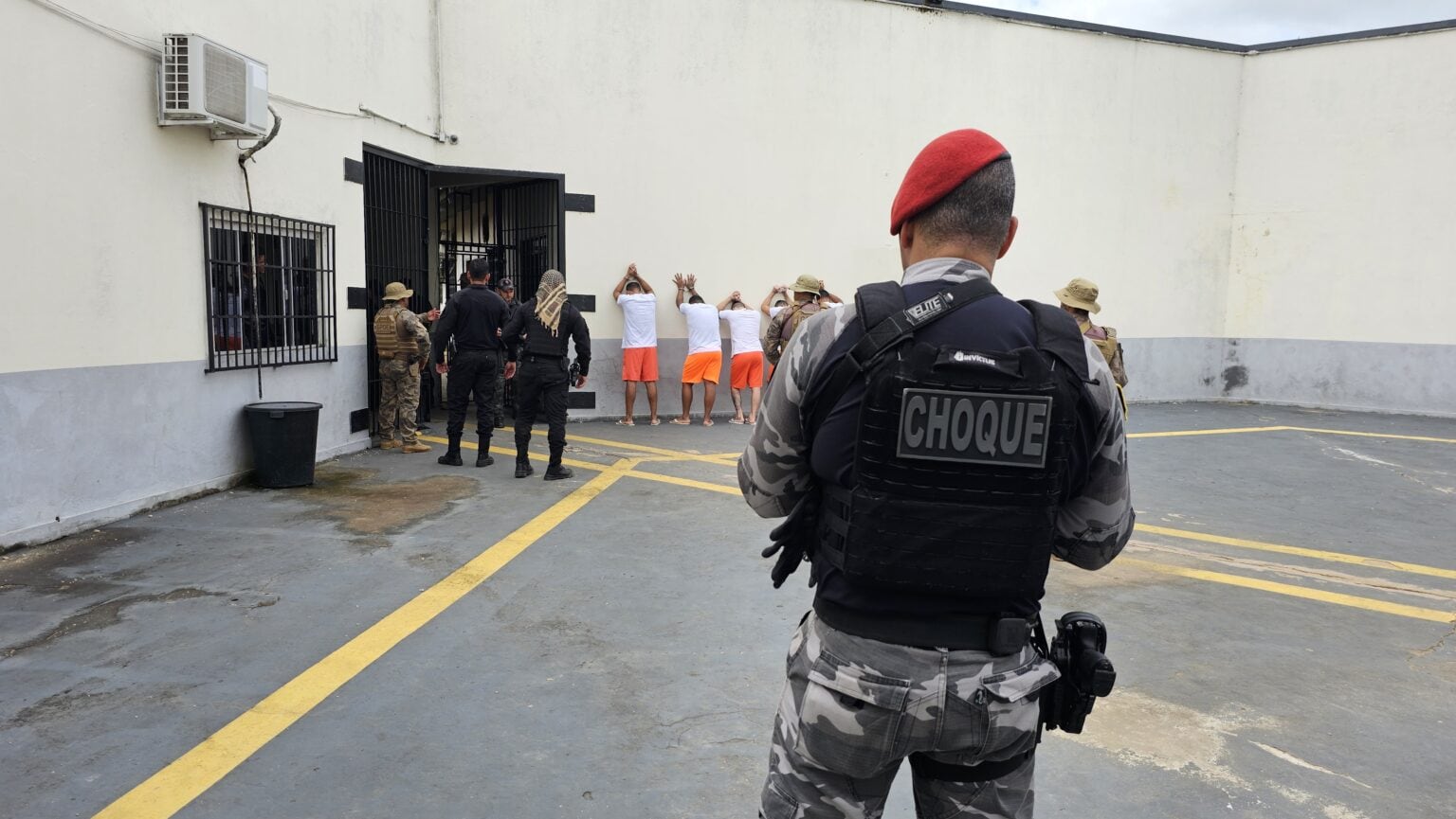 Operação Casa Maior cumpre mais de 20 mandados contra lideranças de facções em presídios de Rio Branco