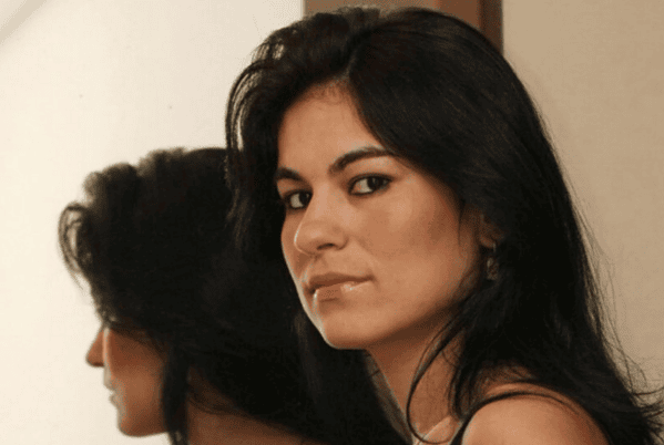 Passaporte antigo de Eliza Samudio é encontrado e gera mistério