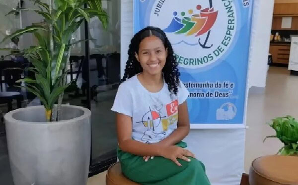 “Coração doendo”, diz mãe de adolescente morta a pauladas pelo “tio”