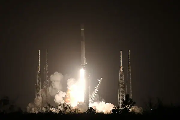 Nasa se prepara para voltar à Lua em 2026 e terá mulher a bordo