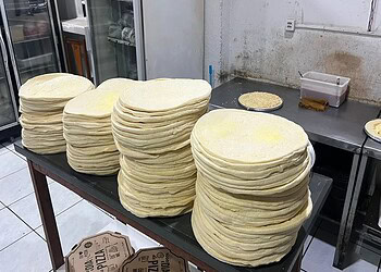 Pizzaria faturava R$ 10 mil por dia com venda de comida estragada 2 Foto: Reprodução