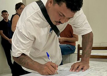 Aprovado em concurso da SEE, professor relembra infância difícil e destaca papel da educação e do hip hop 5 Foto: Divulgação