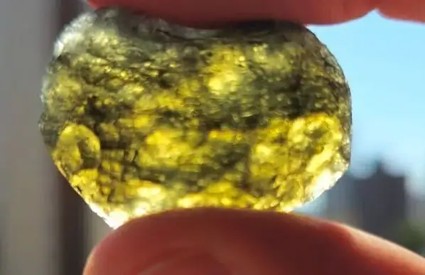 Rocha derretida de "Super-Terras" no espaço pode criar condições habitáveis