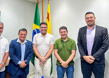 Direção do PSDB e Gladson Camelí (Foto: Assessoria)