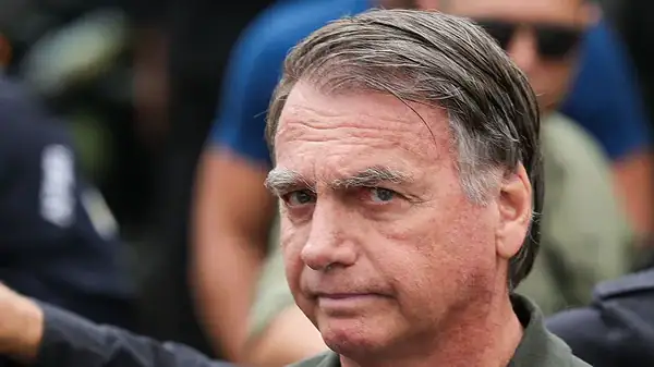 PGR se manifesta contra prisão domiciliar de Bolsonaro