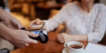 vale-refeição e vale-alimentação — Foto: Freepik