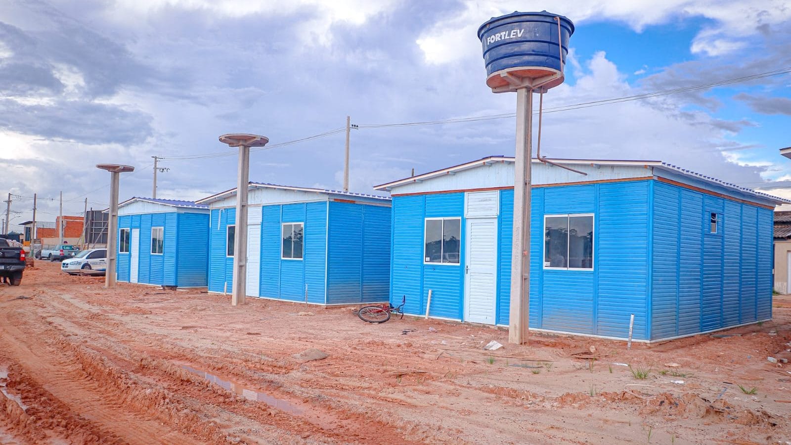 Primeiras casas do programa 1001 Dignidades entram em fase de acabamento no Santo Afonso