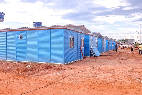 Primeiras casas do programa 1001 Dignidades entram em fase de acabamento no Santo Afonso