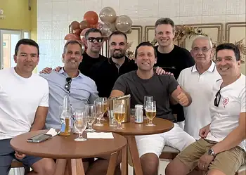 Tiago Viana reuniu amigos e familiares para um almoço de aniversário no último dia 07. Veja mais na coluna No Circuito