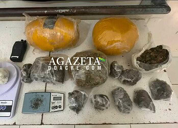 A apreensão foi feita junto a um adolescente a um jovem. Foto: A Gazeta do Acre