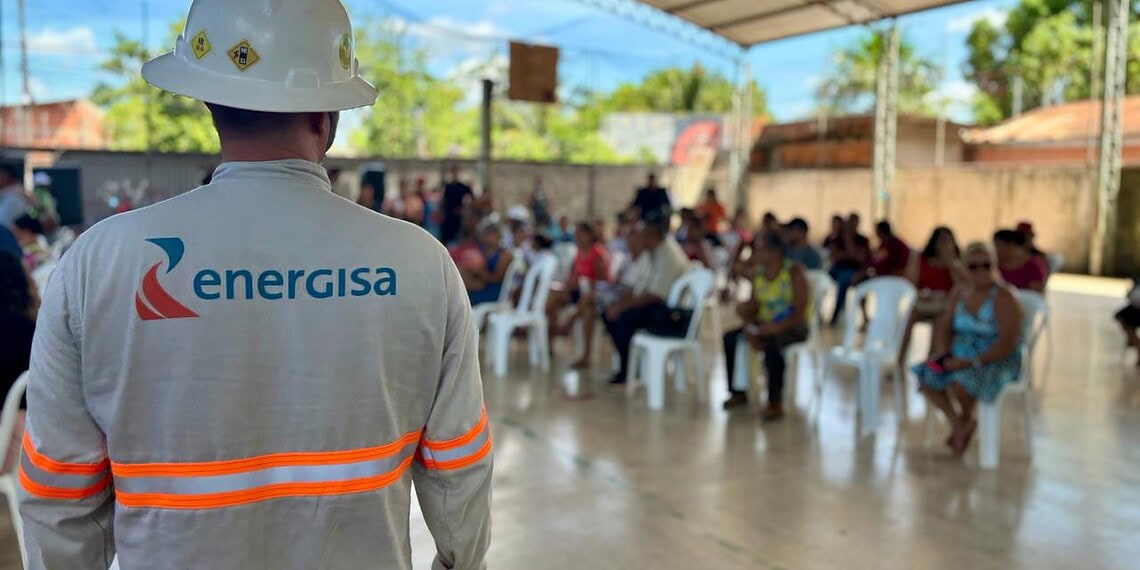 Energisa na Comunidade e Nossa Energia levam eficiência energética, orientação e serviços à população acreana