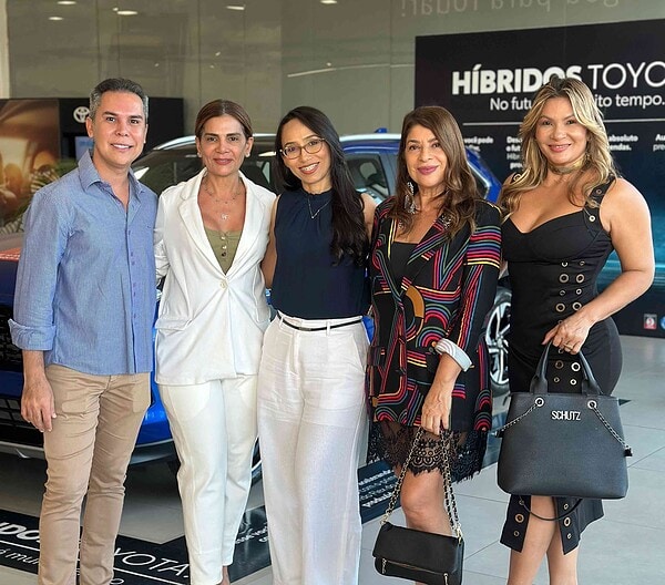 A empresária Juliana Pejon brindou mais um ano de vida no dia 25, cercada pelo carinho de amigos. Veja mais na coluna Jackie Pinheiro