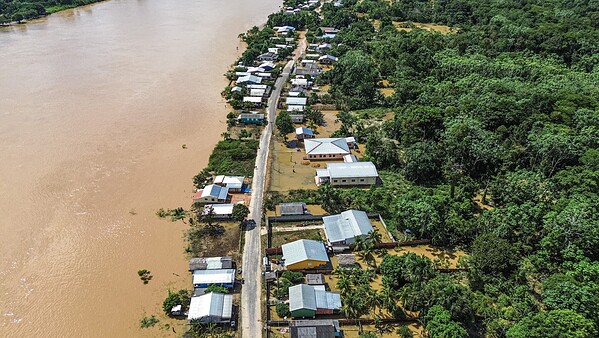 Governo federal reconhece emergência devido à cheia do Rio Juruá em Cruzeiro do Sul