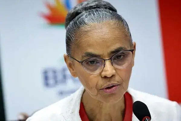 Com reviravolta jurídica, Marina Silva considera seguir na Rede