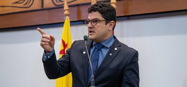 Deputado defende aumento de recursos para o futebol acreano por meio da lei de incentivo