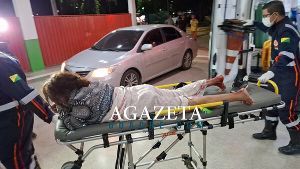 Homem esfaqueia namorada após discussão motivada por ciúmes