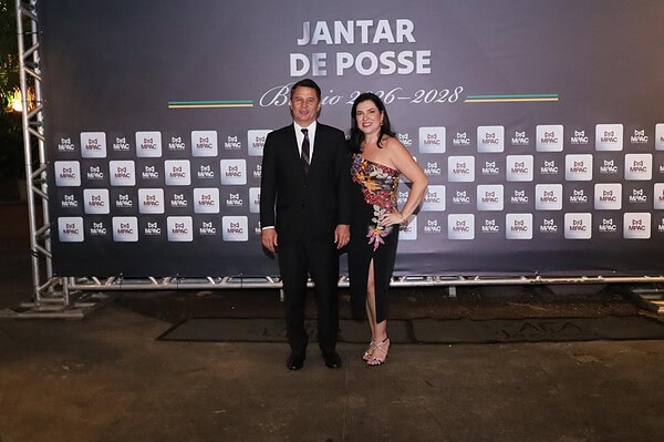 O Ministério Público do Estado do Acre realizou, no último dia 30, a cerimônia de posse do procurador-geral de Justiça, Oswaldo D’Albuquerque Lima Neto