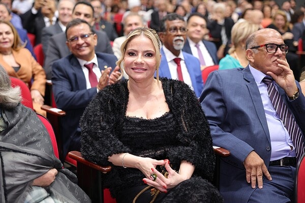 O Ministério Público do Estado do Acre realizou, no último dia 30, a cerimônia de posse do procurador-geral de Justiça, Oswaldo D’Albuquerque Lima Neto