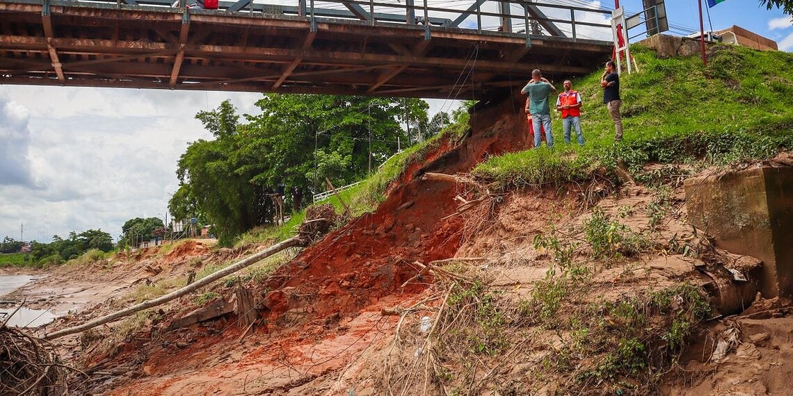 Chuvas causam desmoronamento nas cabeceiras da Ponte José Augusto e mobilizam Defesa Civil