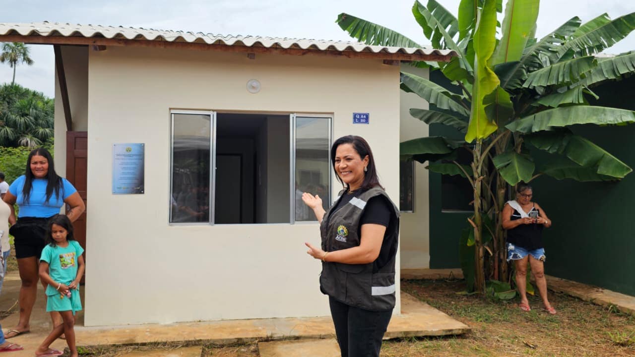 Governo entrega mais de 90 casas na Cidade do Povo e anuncia expansão do Pró-Moradia no Acre