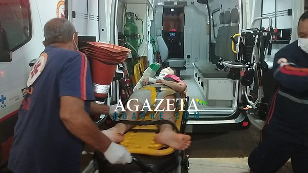 Acidente na Estrada do Quinari deixa motociclista ferido na Curva das Mangueiras