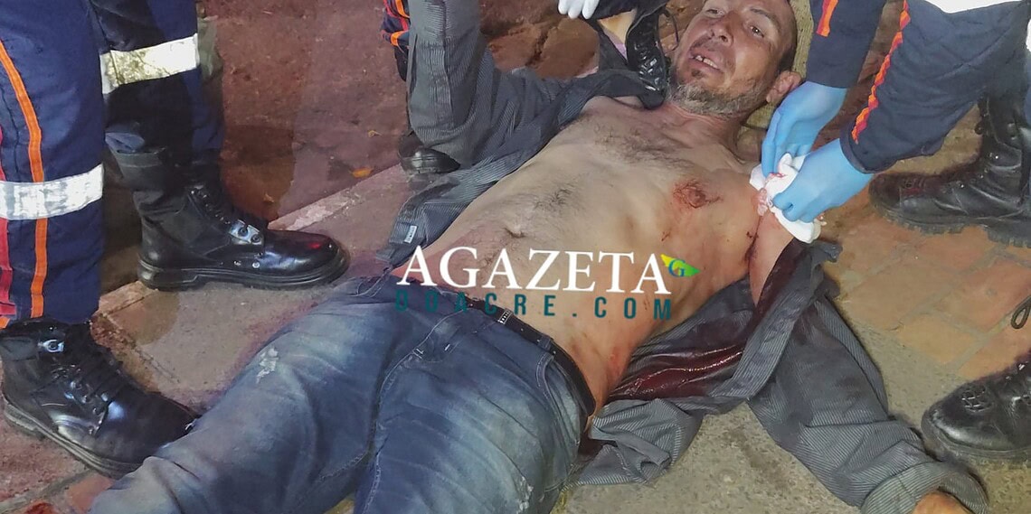 Homem é esfaqueado em Rio Branco e causa tumulto em UPA após fugir de atendimento