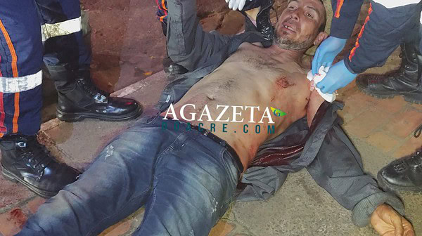 Homem é esfaqueado em Rio Branco e causa tumulto em UPA após fugir de atendimento