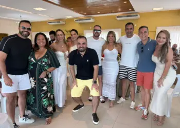 O empresário Tiago Viana reuniu amigos e familiares para comemorar a chegada dos seus 46 anos no Swiss Park