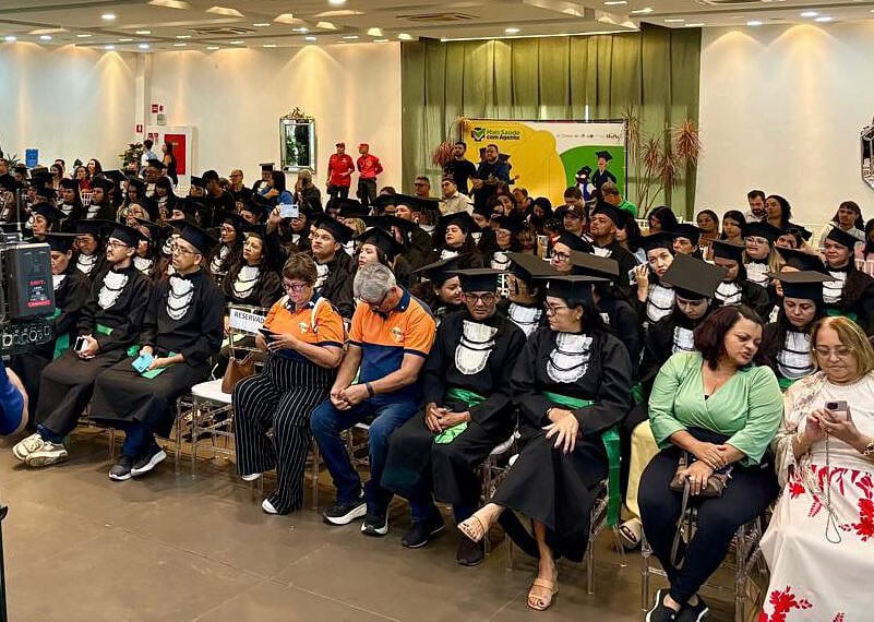 No Acre, Ministério da Saúde diploma 573 Agentes de Saúde e de Endemias