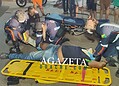 Motociclista sofre fratura após colidir com carro estacionado na Avenida Sobral