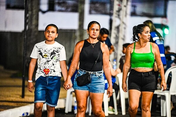 Carnaval 2026 começa com shows, fogos e escolha da realeza em Rio Branco; veja fotos 28 Carnaval 2026 começa com shows, fogos e escolha da realeza em Rio Branco; veja fotos