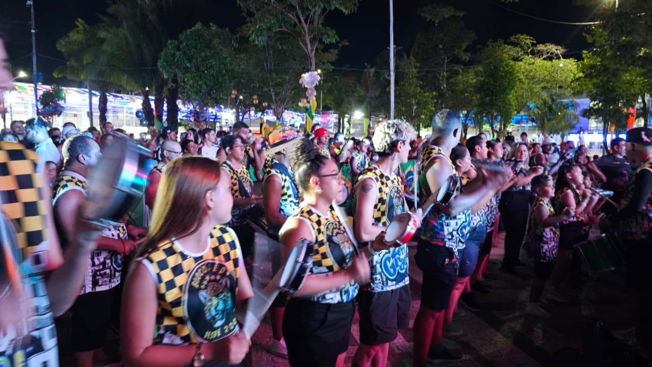 Bateria do bloco 6 é D+ abre Carnaval em Rio Branco e dá início à programação da folia